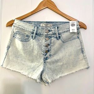 A&F High rise light wash denim shorts size 6